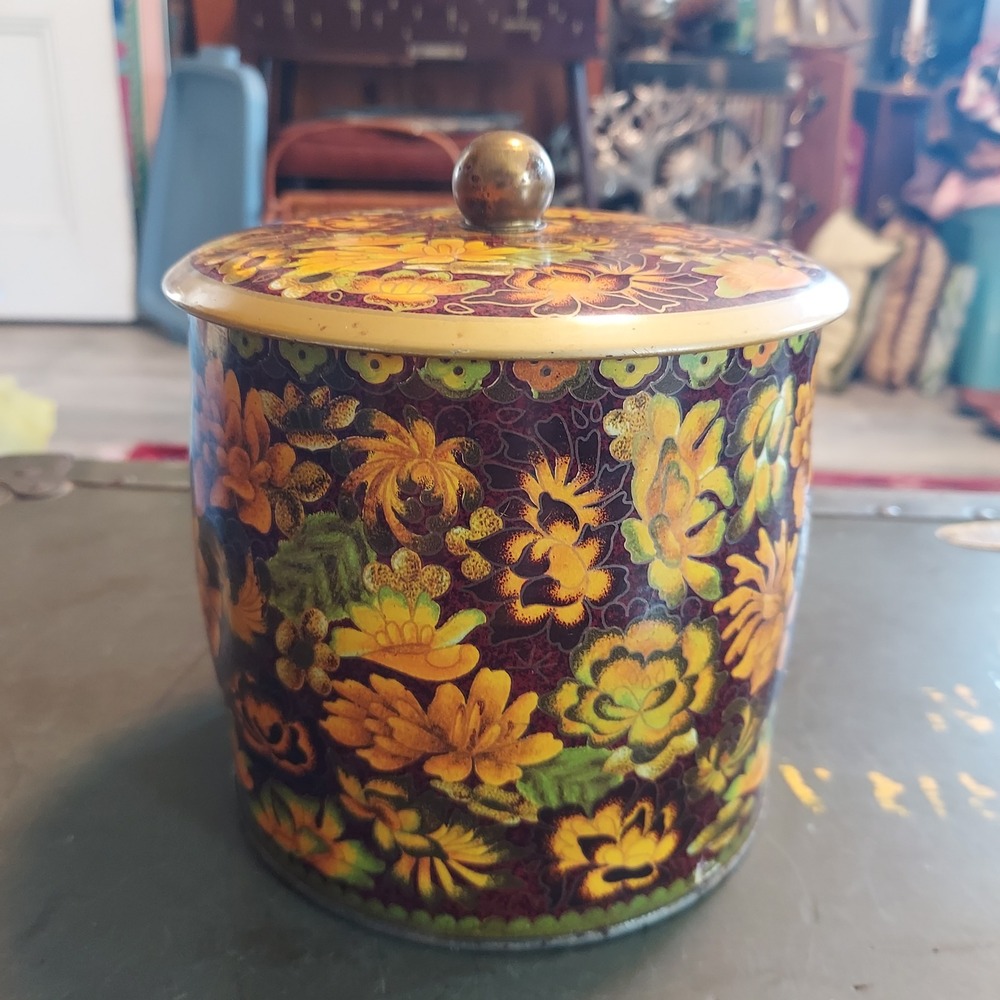 Vintage Daher Long Island NY Floral Metal Canister Made in England 5x5.5 Inch